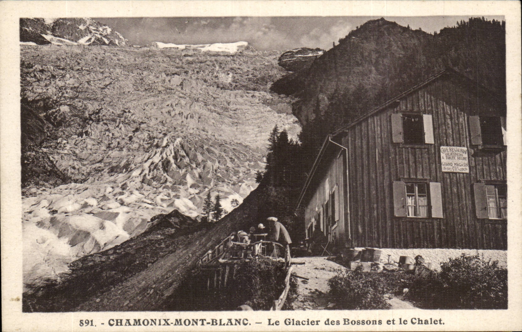 CPA Chamonix Mont Blanc Le glacier des Bossons et le Chalet