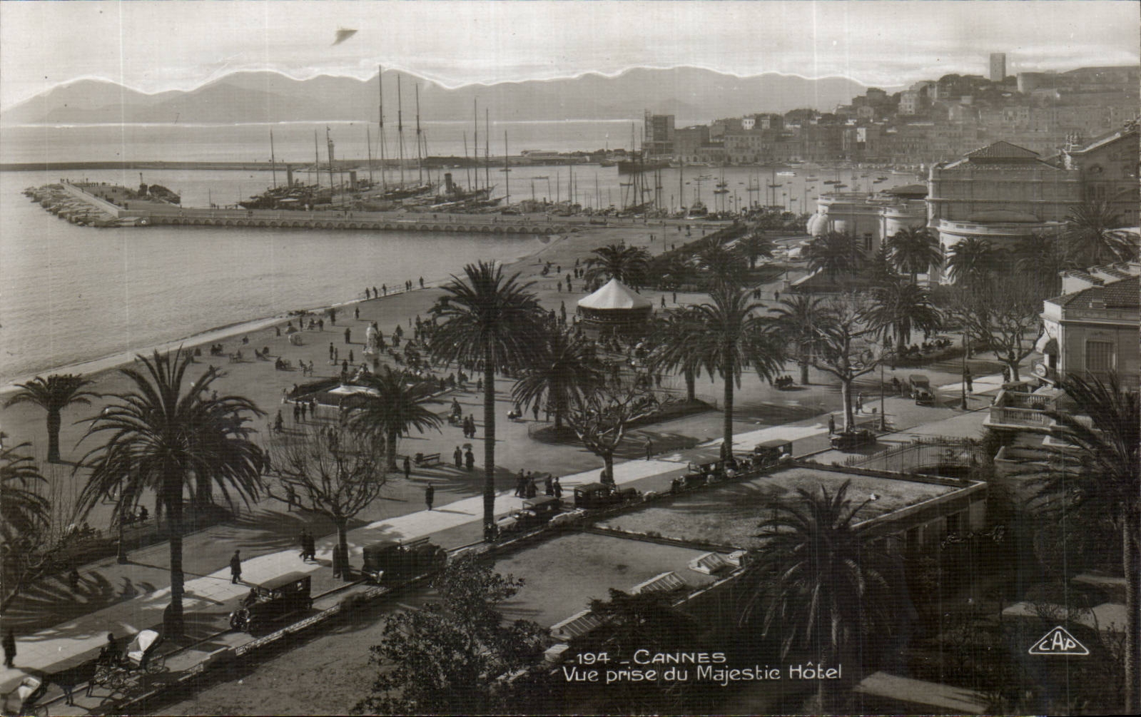 CPA Cannes Vue prise du Majestic Hotel
