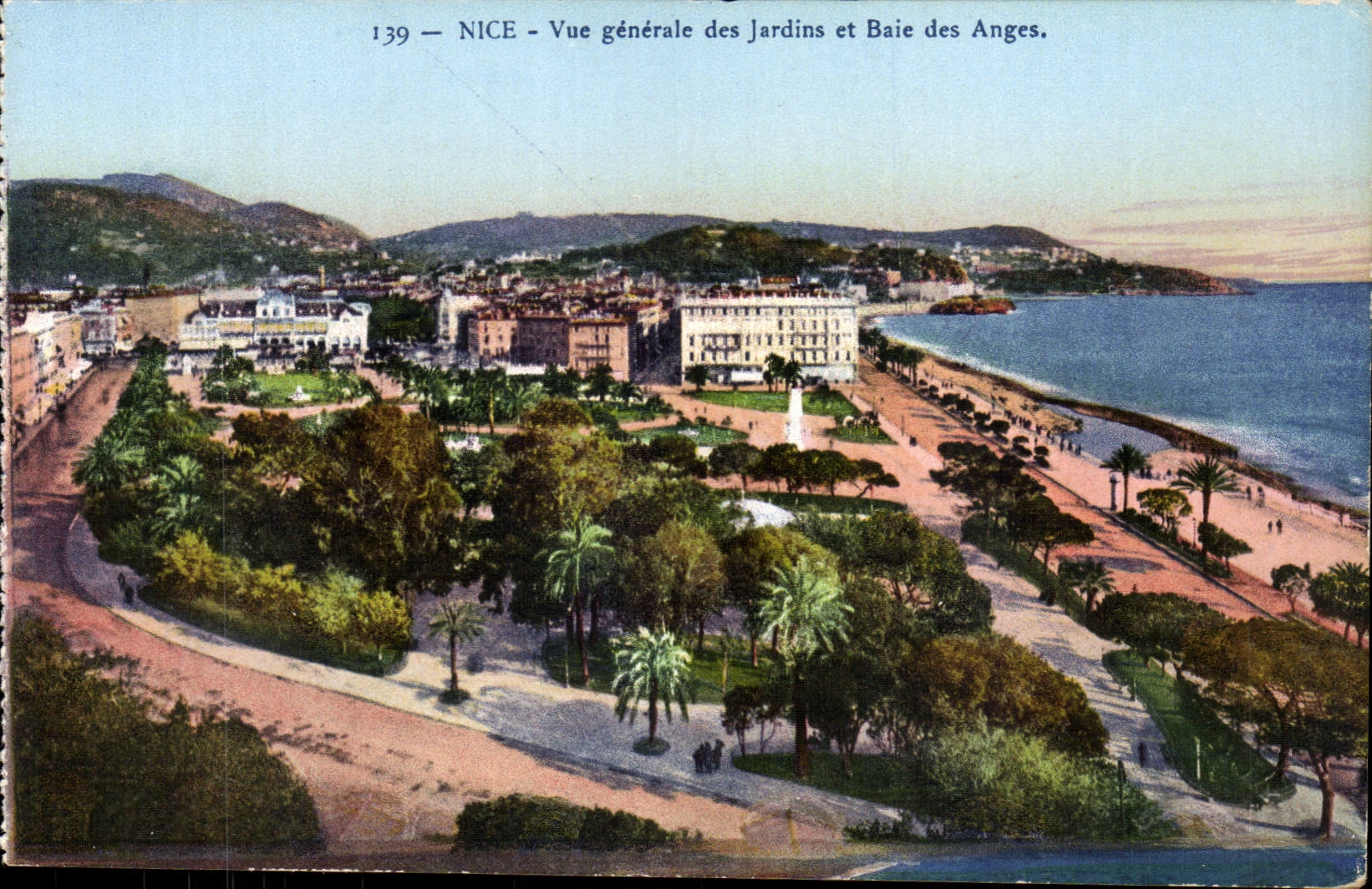 Nice CPA Vue generale des jardins et baie des anges