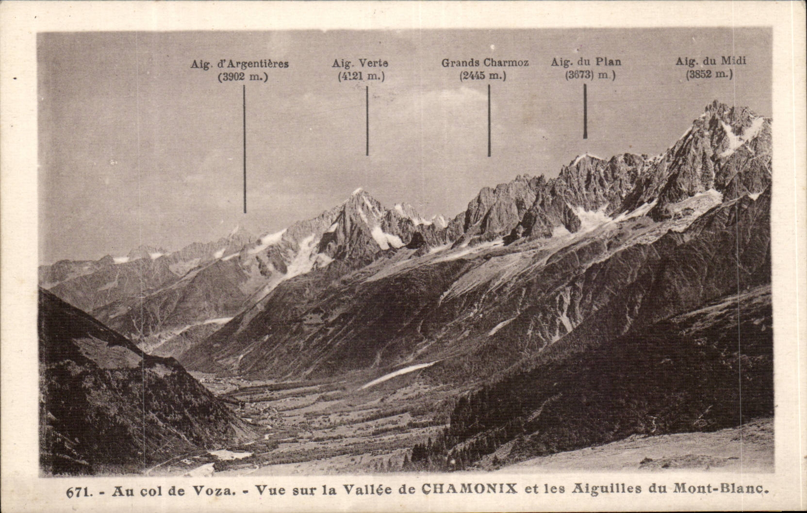 Au col de Voza - Vue sur la Vallée de CHAMONIX et les Aiguilles du Mont-Blanc — L. Morand, phot. -édit. (Haute Savoie)