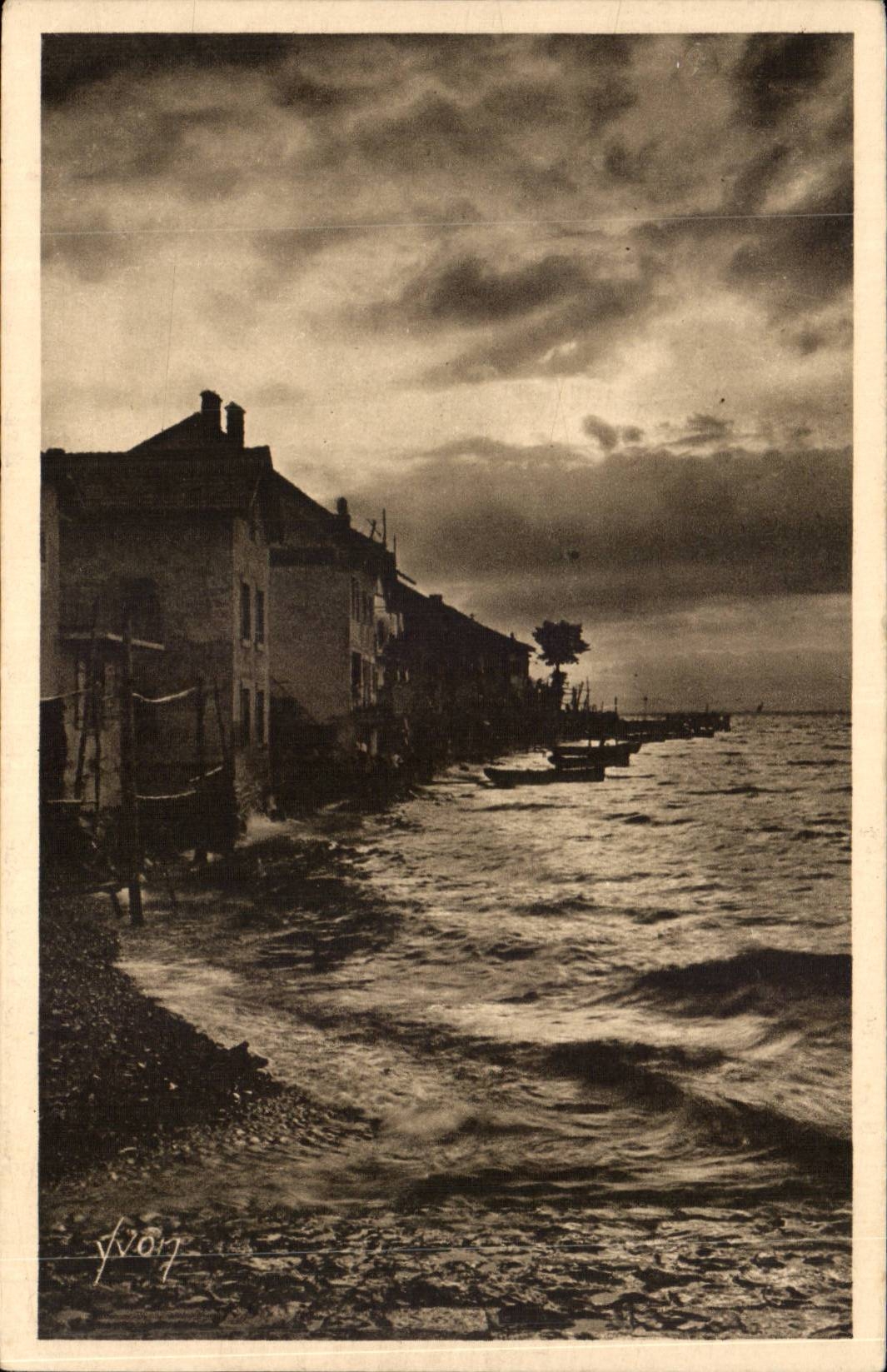 Le Port des Pêcheurs — Environs d'Évian-les-Bains — Meillerie