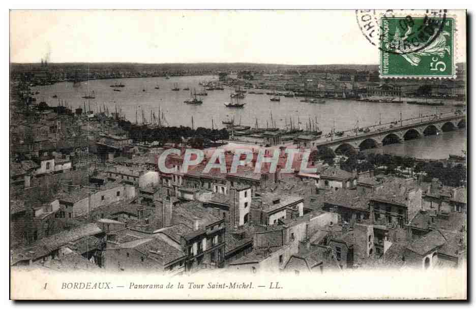 CPA Bordeaux Panorama de la Tour Saint Michel