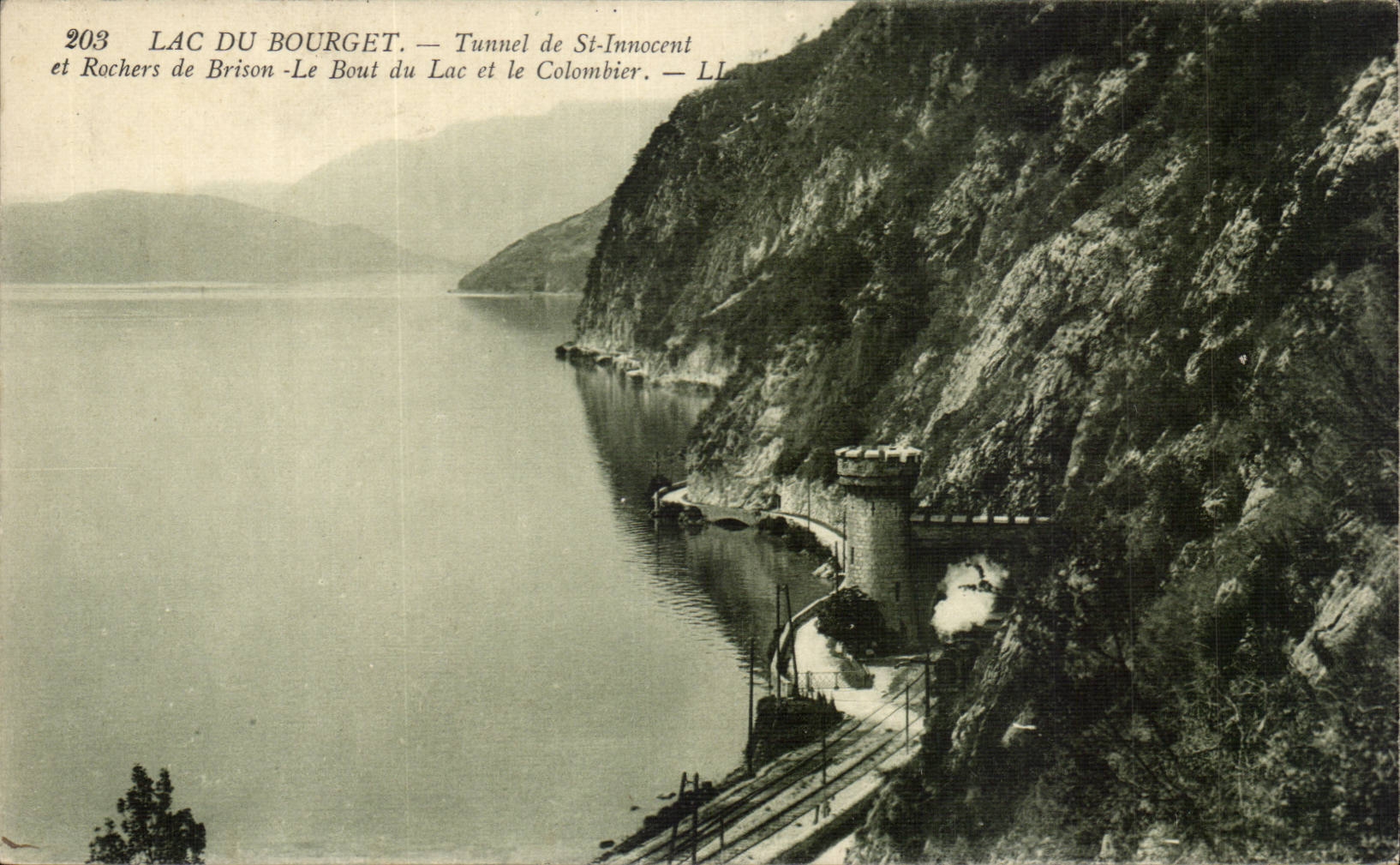 CPA Lac du Bourget Tunnel de St Innocent et rochers de Brison Le bout du lac et le Colombier