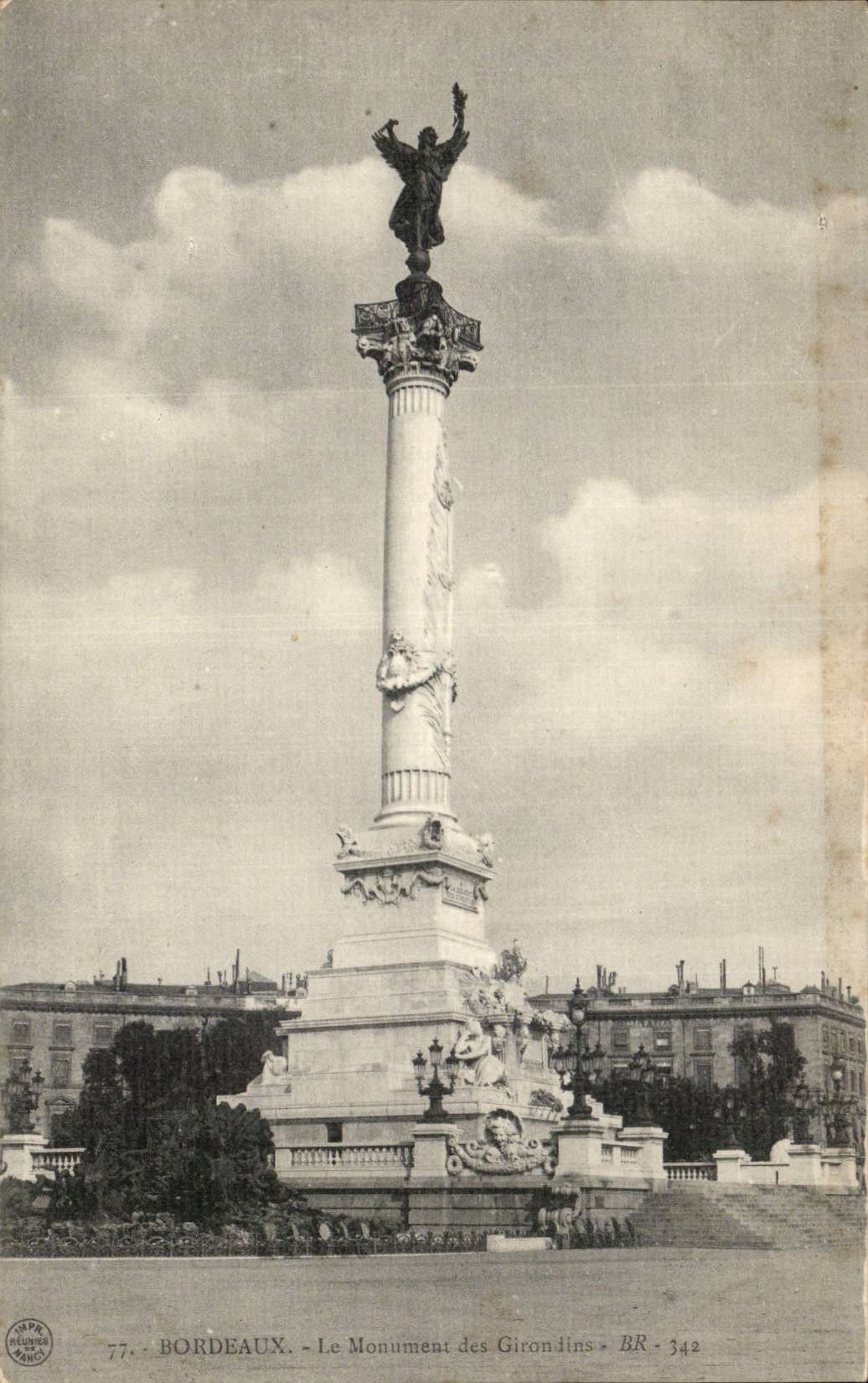 CPA Bordeaux Le monument des Girondins