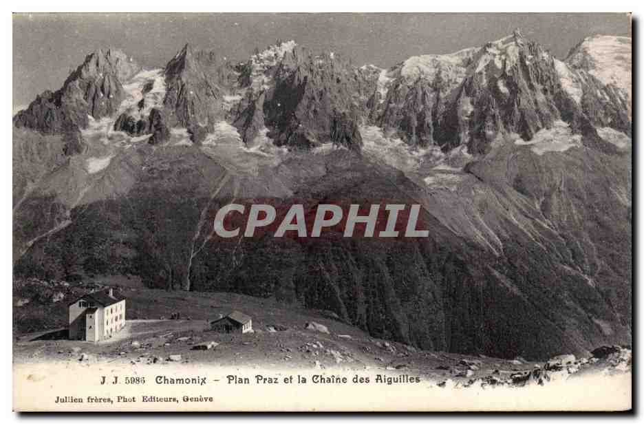 CPA Chamonix Plan Praz et la chaine des Aiguilles