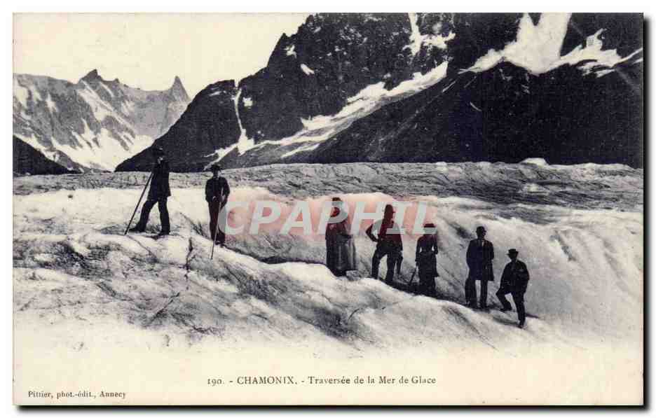 CPA Chamonix Traversee de la mer de glace