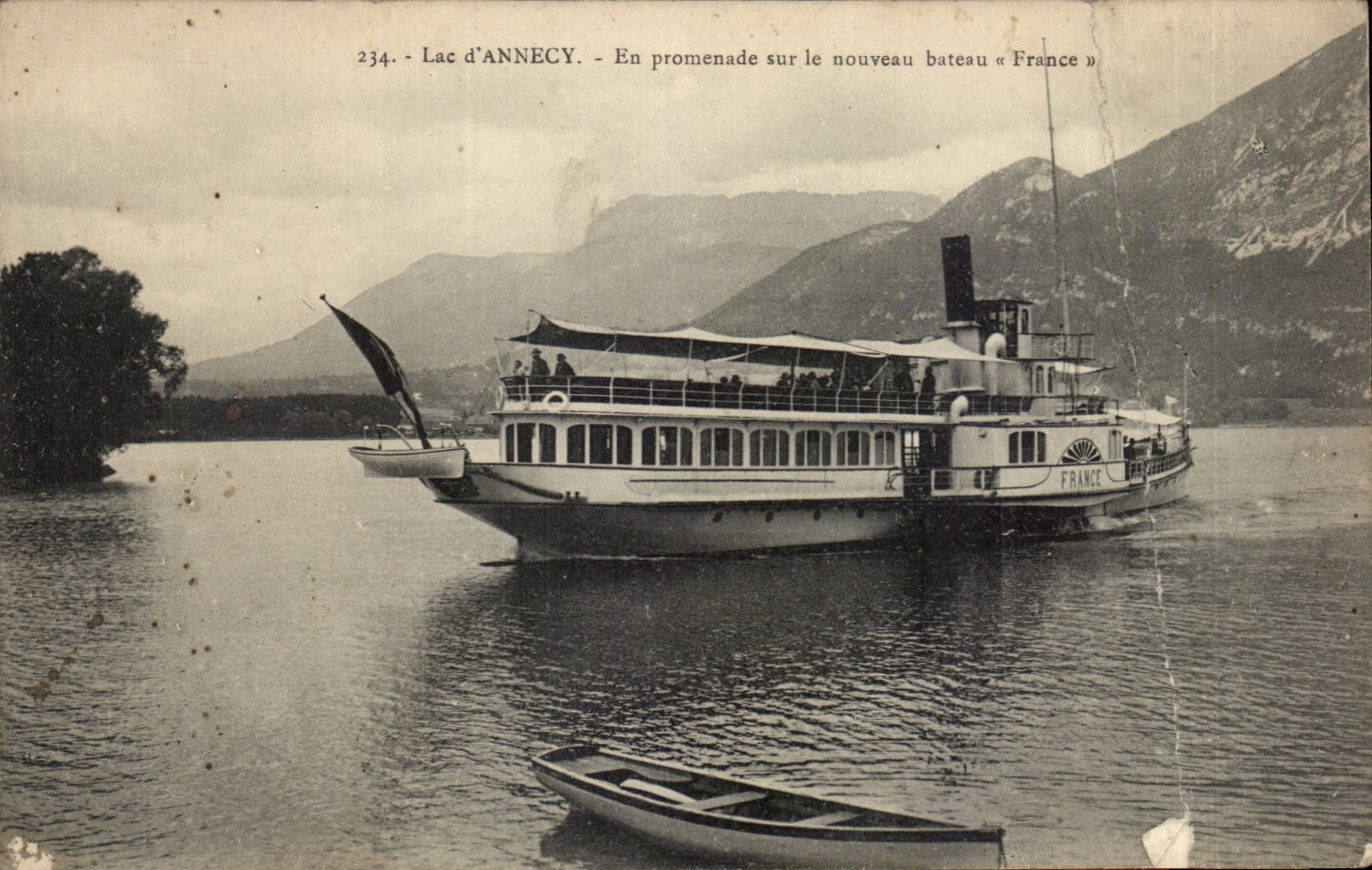 Lac d'Annecy — En promenade sur le nouveau bateau « France » — n° 234