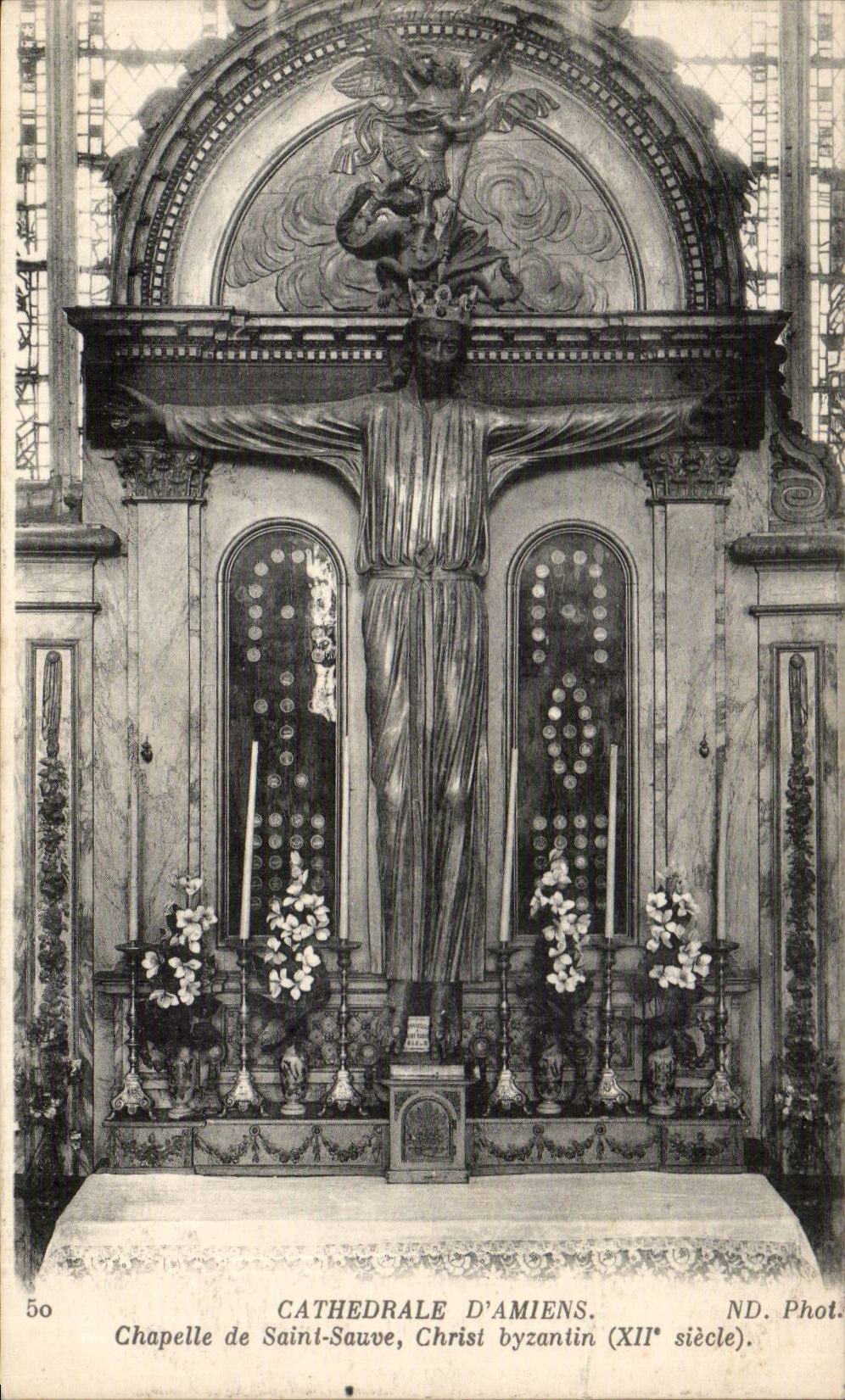 Cathédrale d'Amiens — Chapelle de Saint-Sauve, Christ byzantin (XIIe siècle) — ND. Phot.