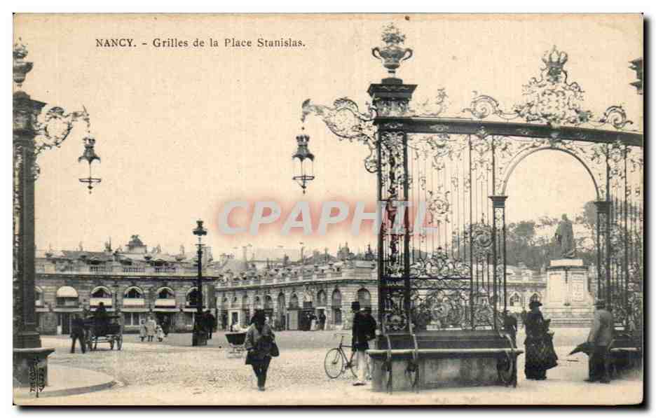 CPA Nancy GRilles de la place Stanislas