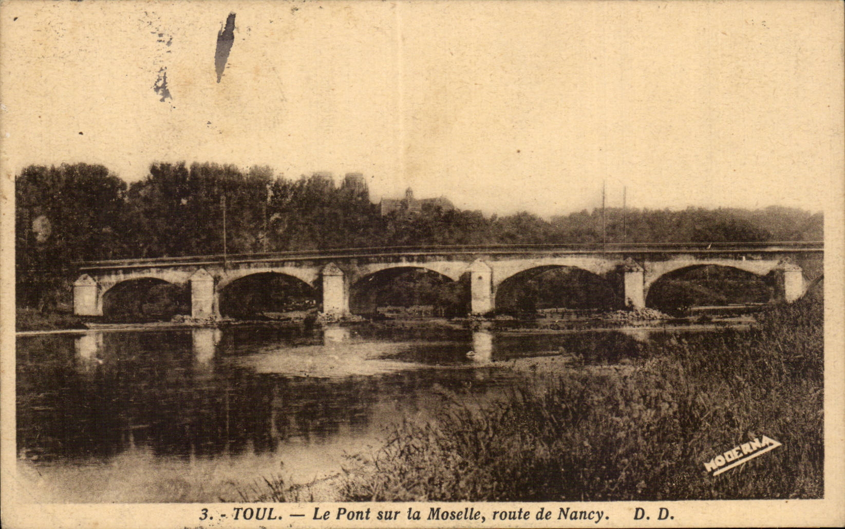 Toul — Le Pont sur la Moselle, route de Nancy — Moderana