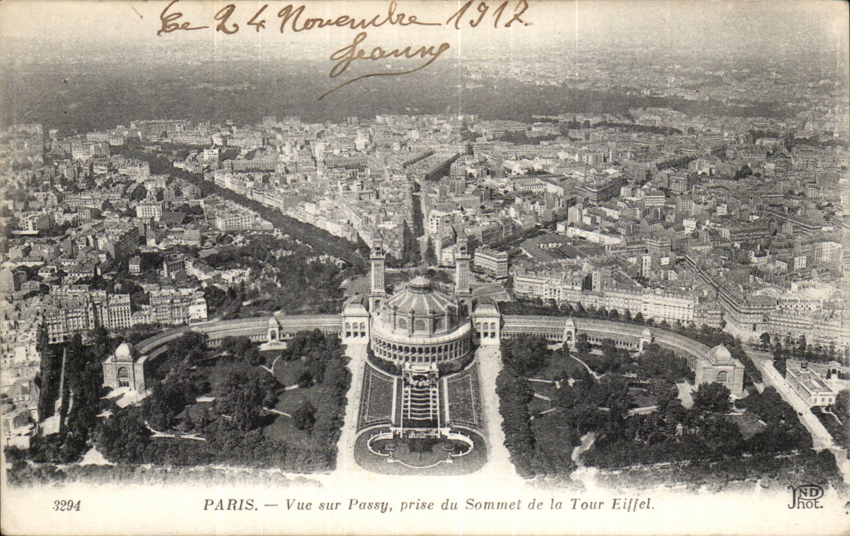 CPA Paris Vue sur Passy prise du sommet de la Tour Eiffel