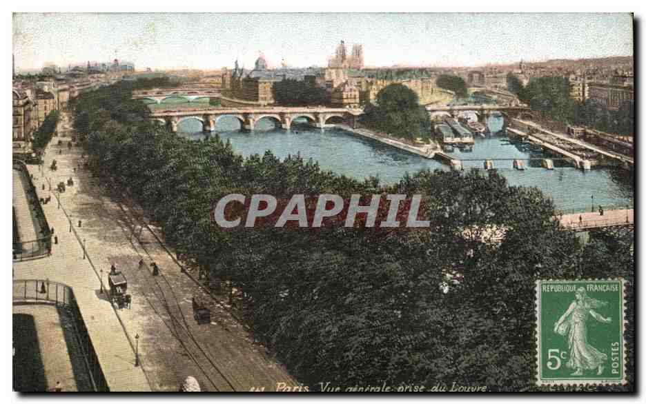 Paris CPA Vue generale prise du Louvre