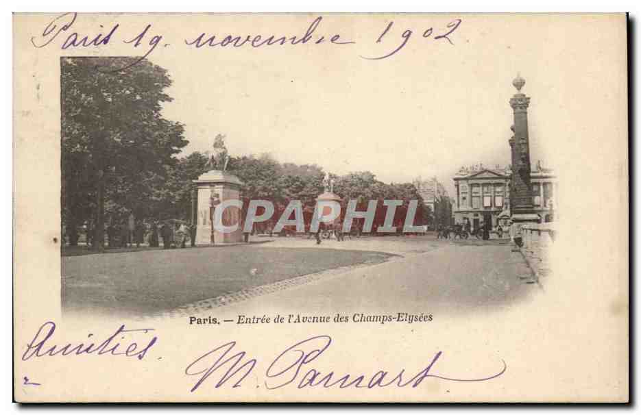 CPA Paris Entree de l'avenue des Champs Elysees