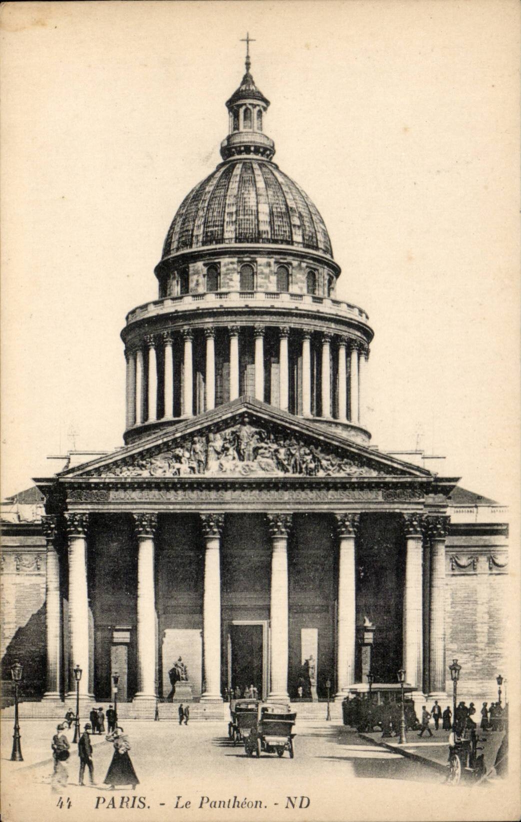 CPA Paris Le Pantheon