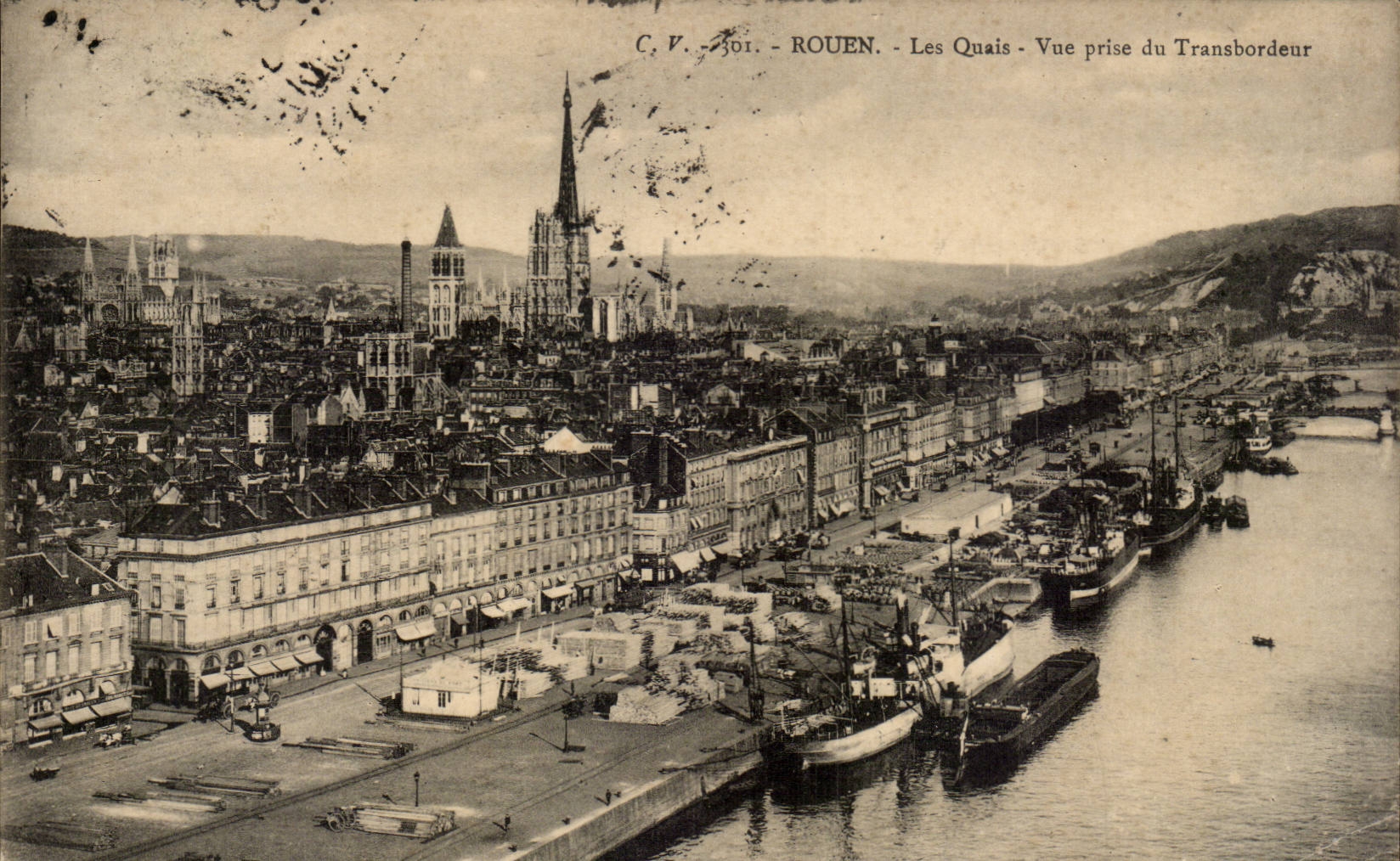 CPA Rouen Les quais Vue prise du transbordeur