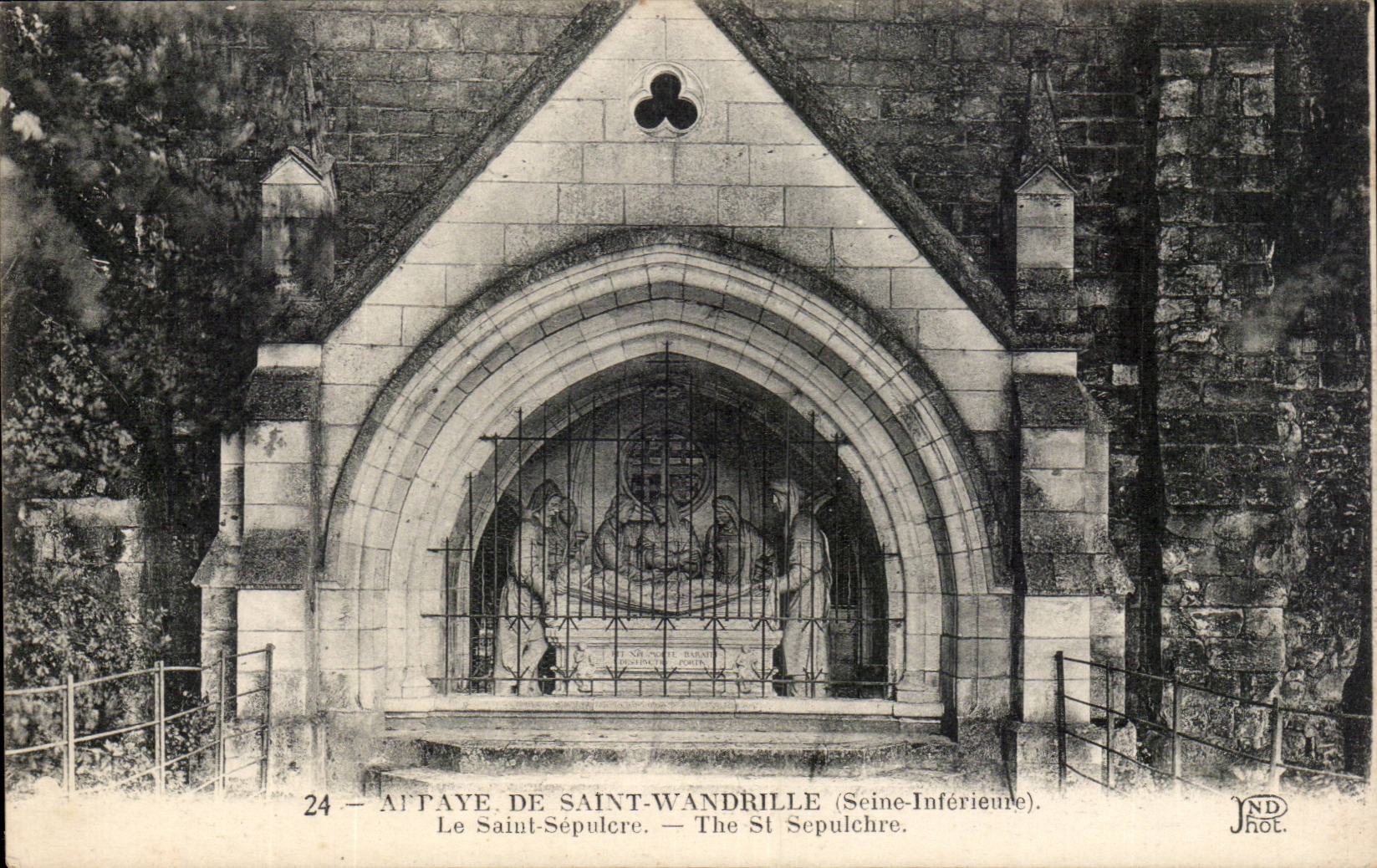 CPA Abbaye de St Wandrille Le saint sepulcre 