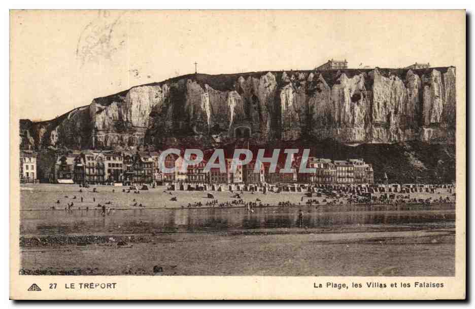 CPA Le Treport La plage les villas et les falaises