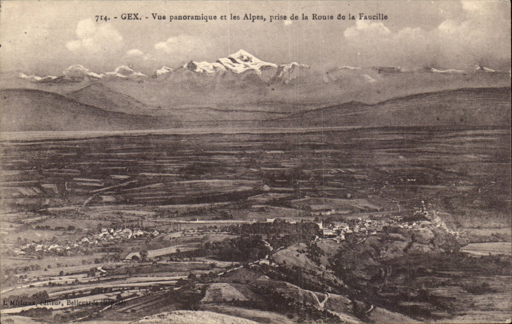 CPA Gex Vue panoramique et les Alpes prise de la route de la Faucille