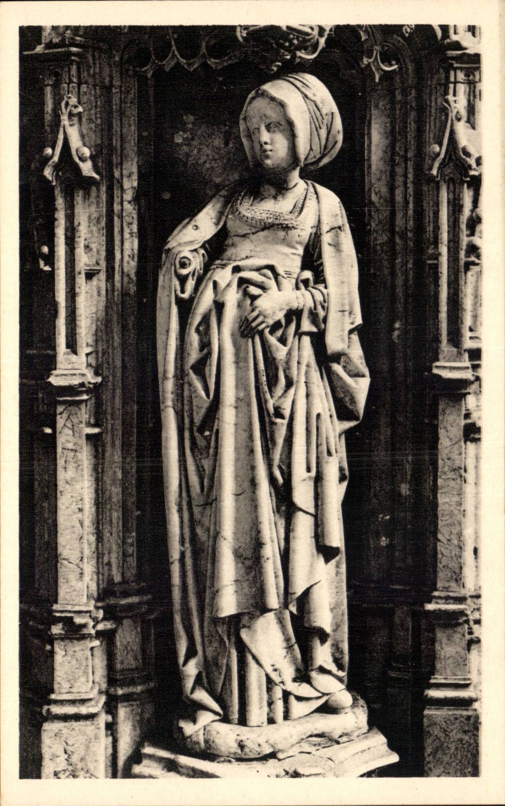 Statue du Tombeau de Philibert le Beau — Église de Brou (Ain) — Serv. Commercial Monuments Historiques, Paris