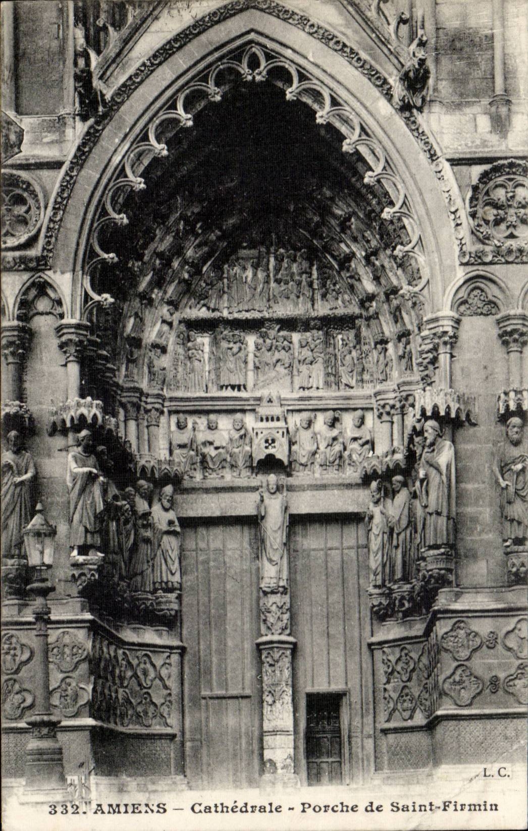 CPA Amiens Cathedrale Porche de Saint Firmin