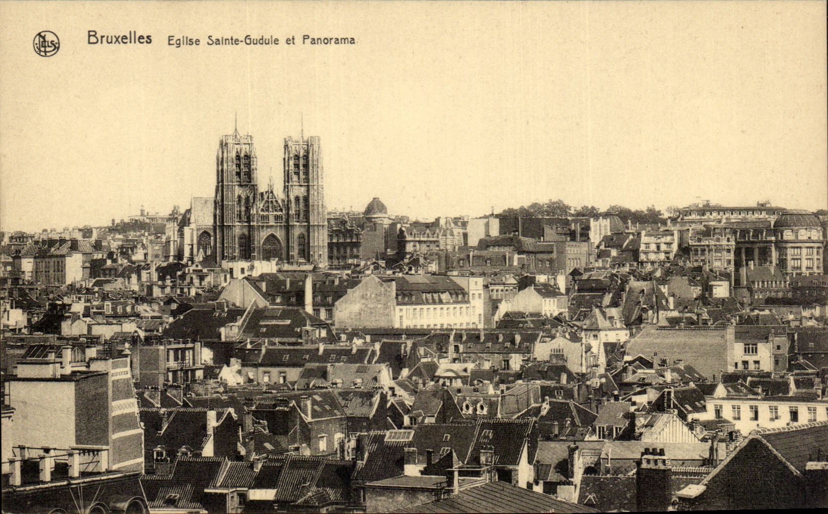 CPA Bruxelles Eglise Sainte Gudule et panorama