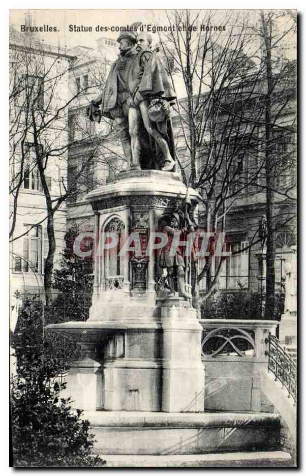 CPA Bruxelles Statue des comtes d'Egmont et de Hornes