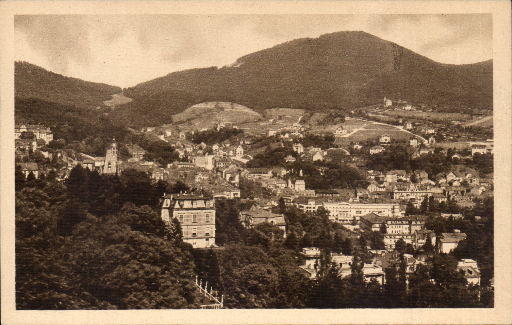CPA Baden Baden vom Fremersberg gesehen