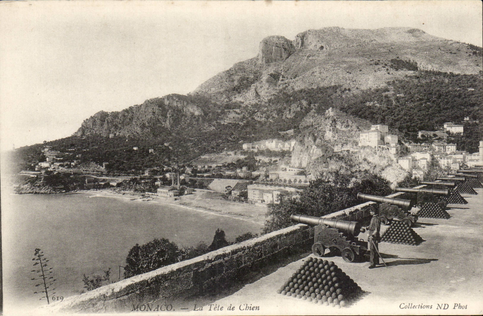 CPA Monaco Monte Carlo La tete de chien