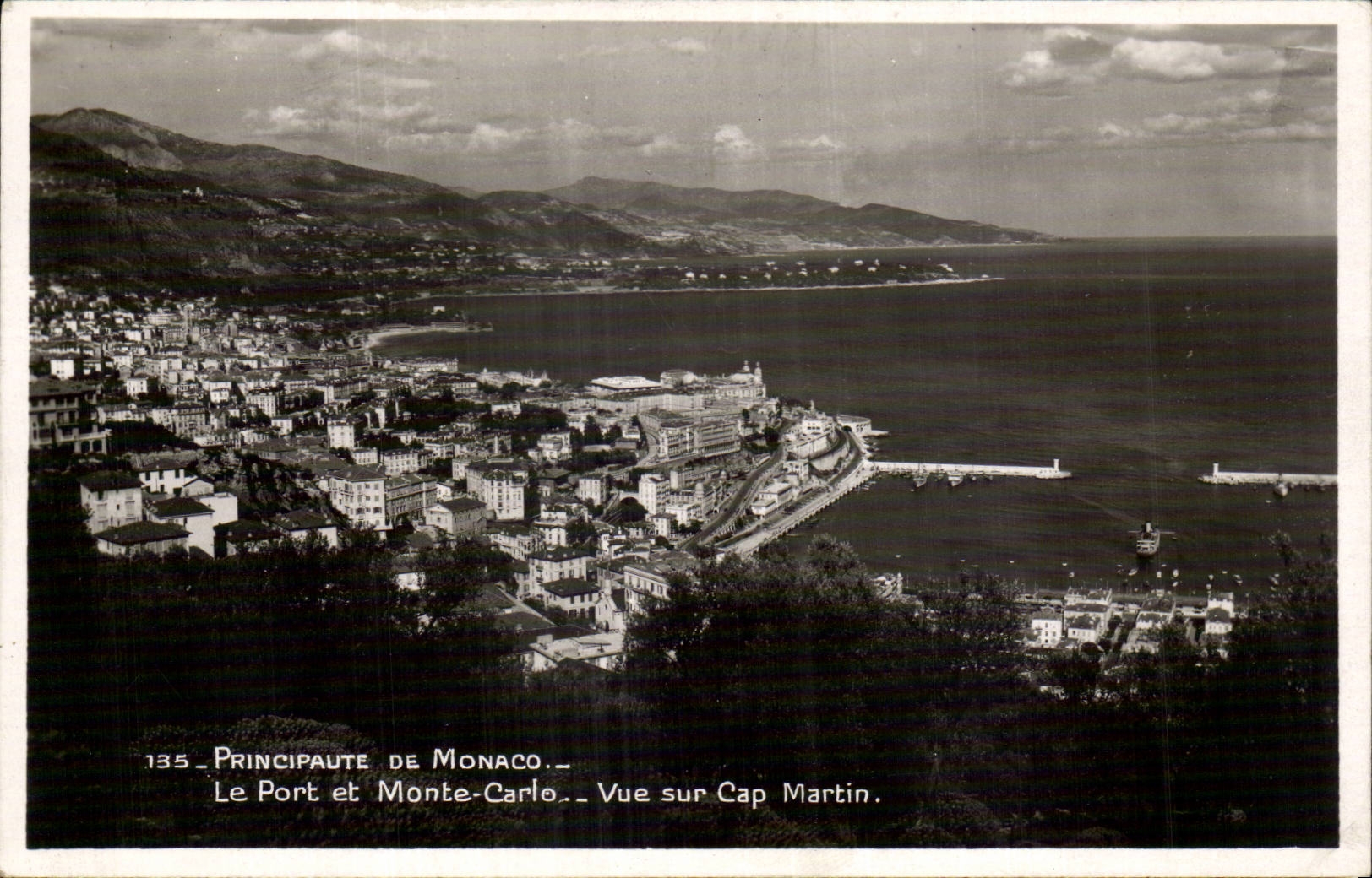 CPA Monaco Monte Carlo Le port Vue sur Cap Martin