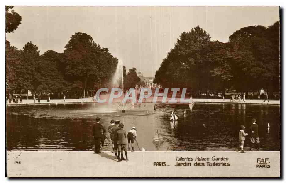 Paris - 1 - Jardin des Tuileries - bateaux - boat - enfants - CPA 