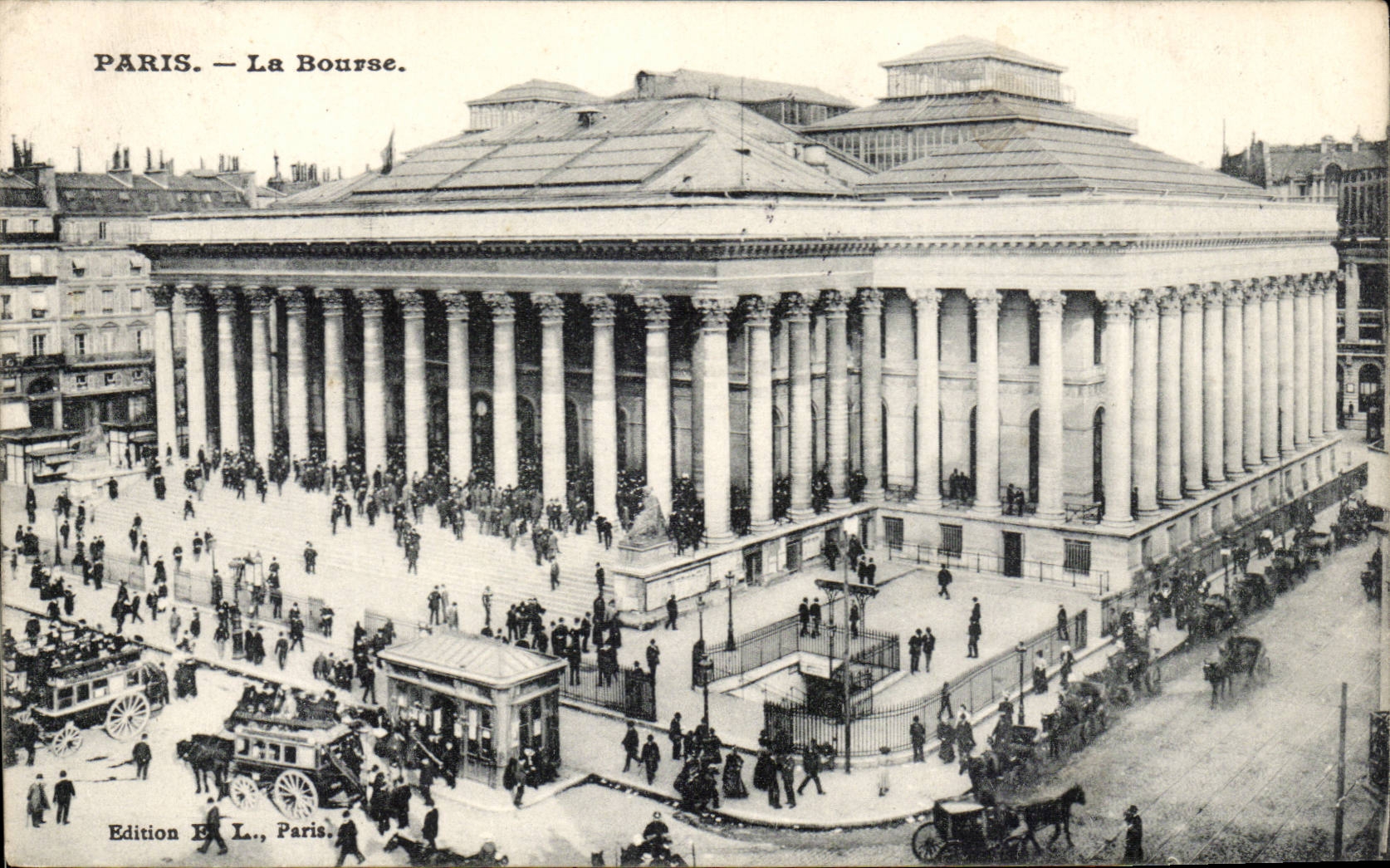 Paris - 2 - La Bourse - CPA 