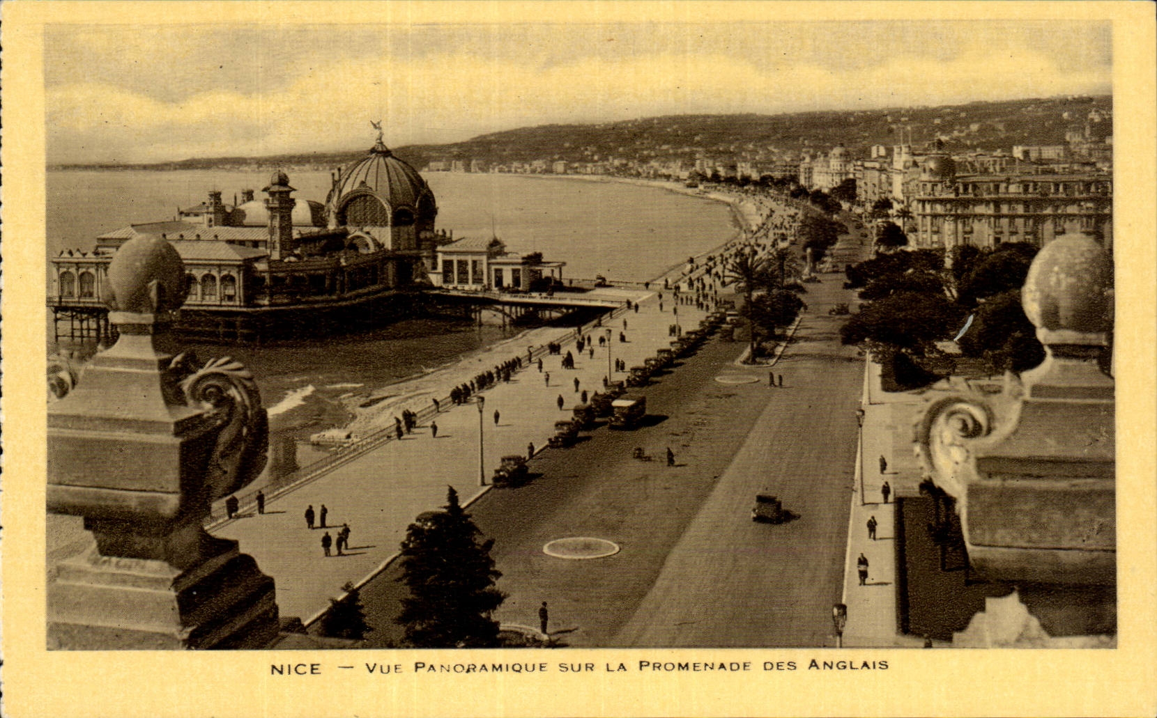 Nice - Vue Panoramique - La Promenade des Anglais - CPA 