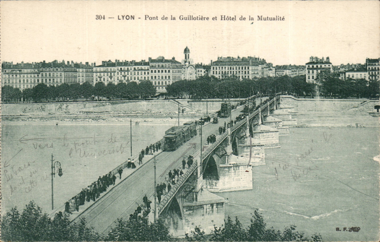 LYON - Pont de la Guillotière et Hôtel de la Mutualité — B.F. n°304