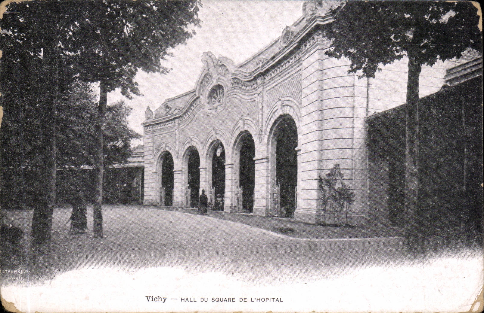 Vichy — Hall du Square de l'Hôpital — Staerck, Paris