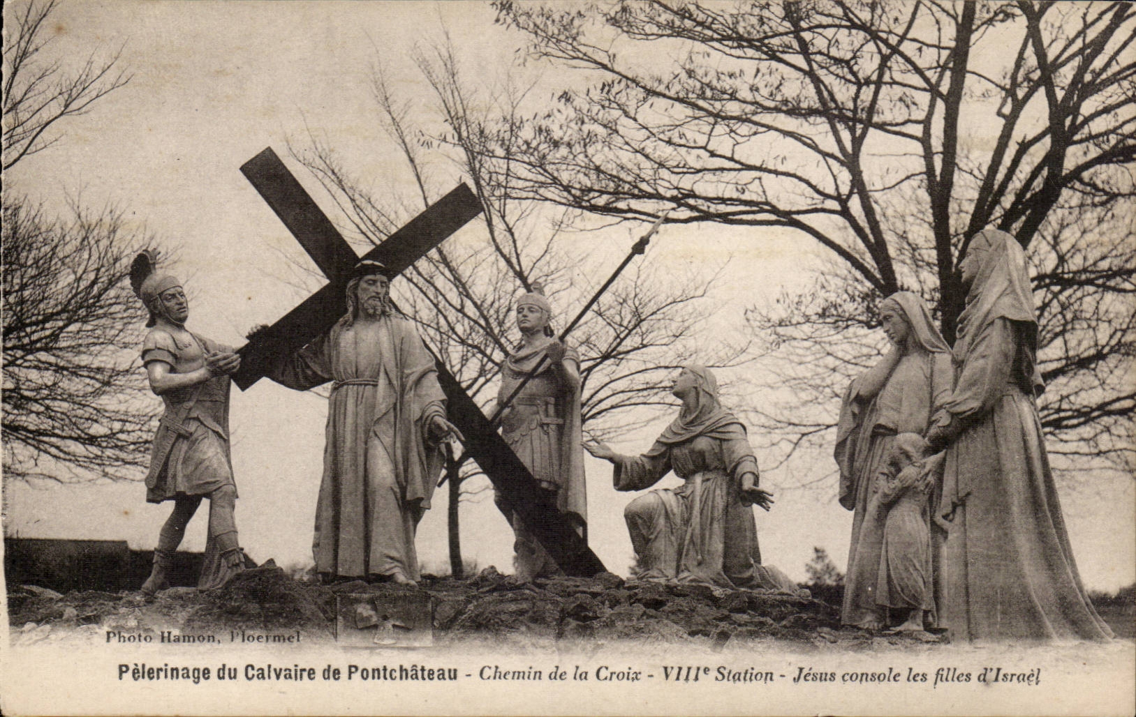Pèlerinage du Calvaire de Pontchâteau — Chemin de la Croix — VIIIe Station — Jésus console les filles d'Israël — Photo Hamon, Floermel