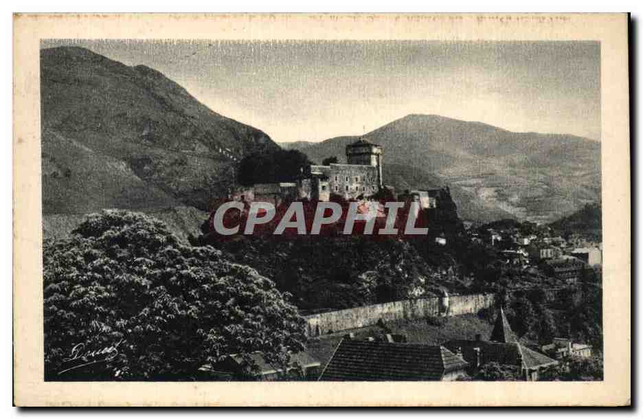 Lourdes - Le Chateau Fort - CPA 