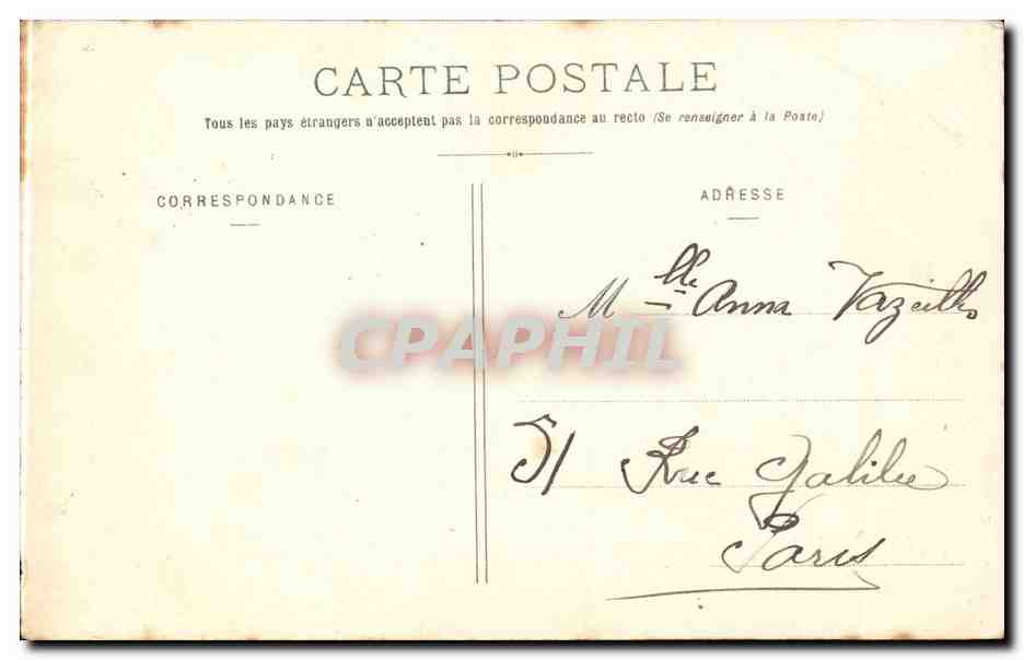 Versailles - Le Chateau - Grand Trianon - Voiture du Comte de Chambord - CPA  — Verso