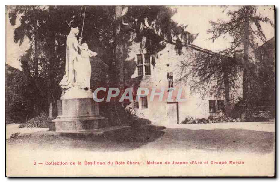 Huis van Jeanne d'Arc en Groep Mercié — Collectie van de Basiliek van Bois-Chenu