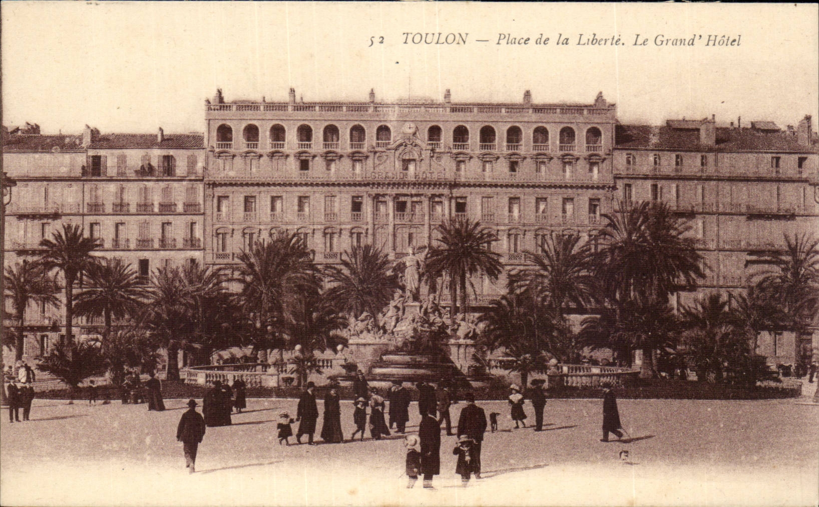 Toulon - Place de la Liberte - Le Grand Hotel - CPA 