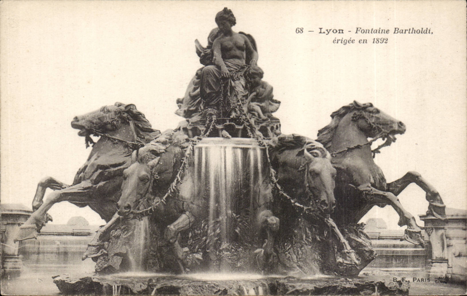 Lyon - Fontaine Batholdi - CPA 