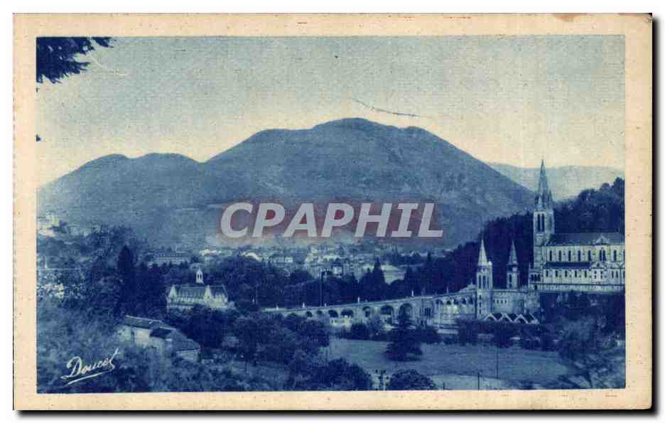 Lourdes - Vue Generale et Pic du Jer - CPA 