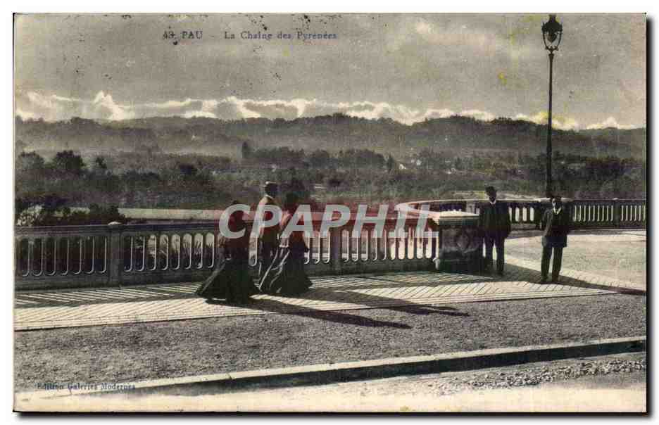 Pau - la Chaine des Pyrenees - CPA 