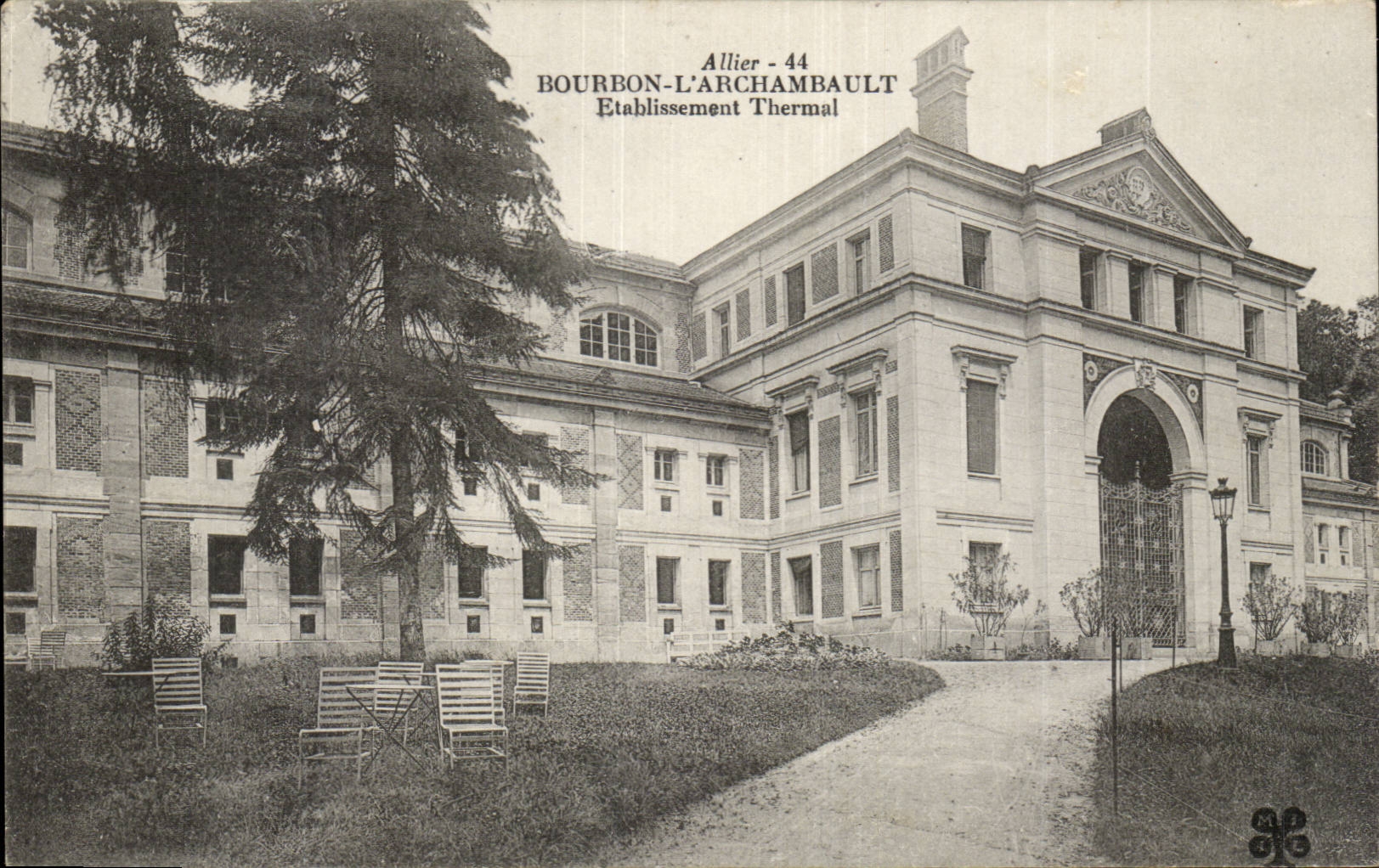 CPA Bourbon l'Archanbault Etablissement thermal