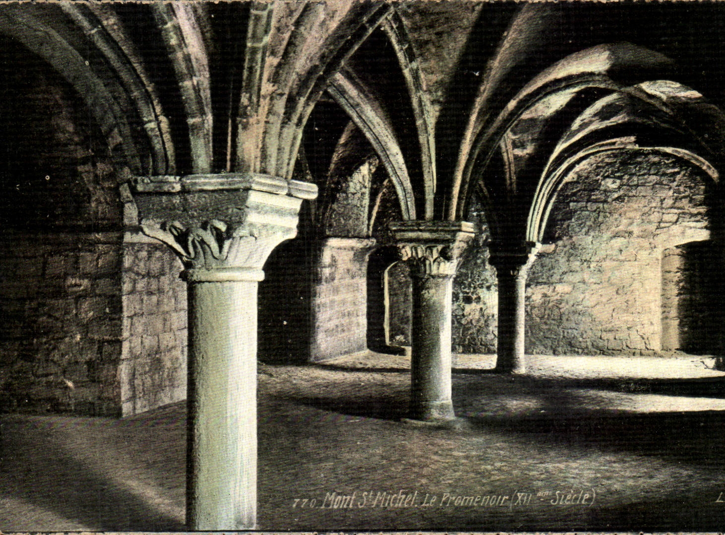 Mont Saint-Michel — Le Promenoir (XIIe siècle) — L.V. & Cie
