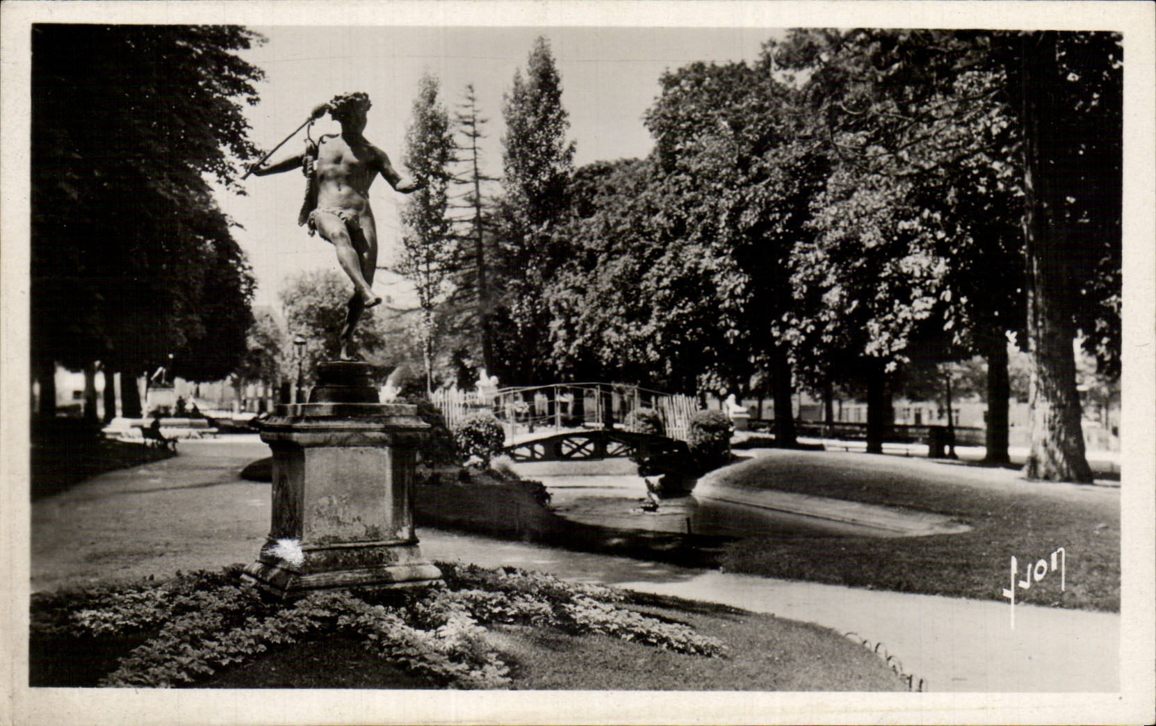 Niort (Deux-Sèvres) — Les jardins de la Brèche — Éditions d'Art 'Yvon' Paris