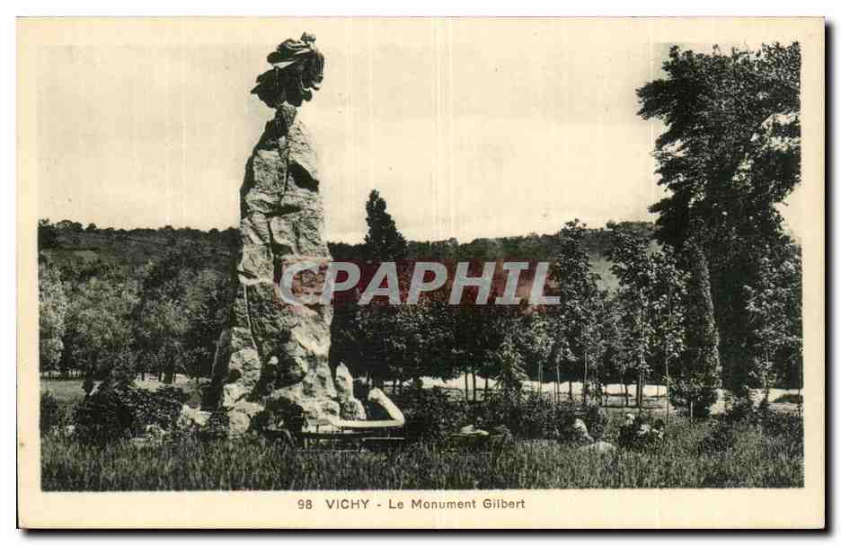CPA Vichy Le monument Gilbert