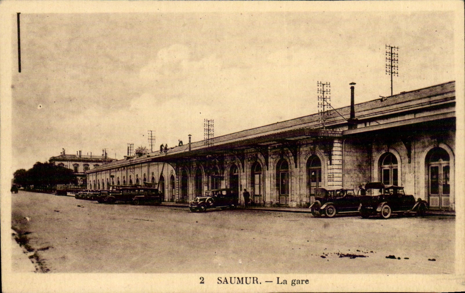 CPA Saumur La gare