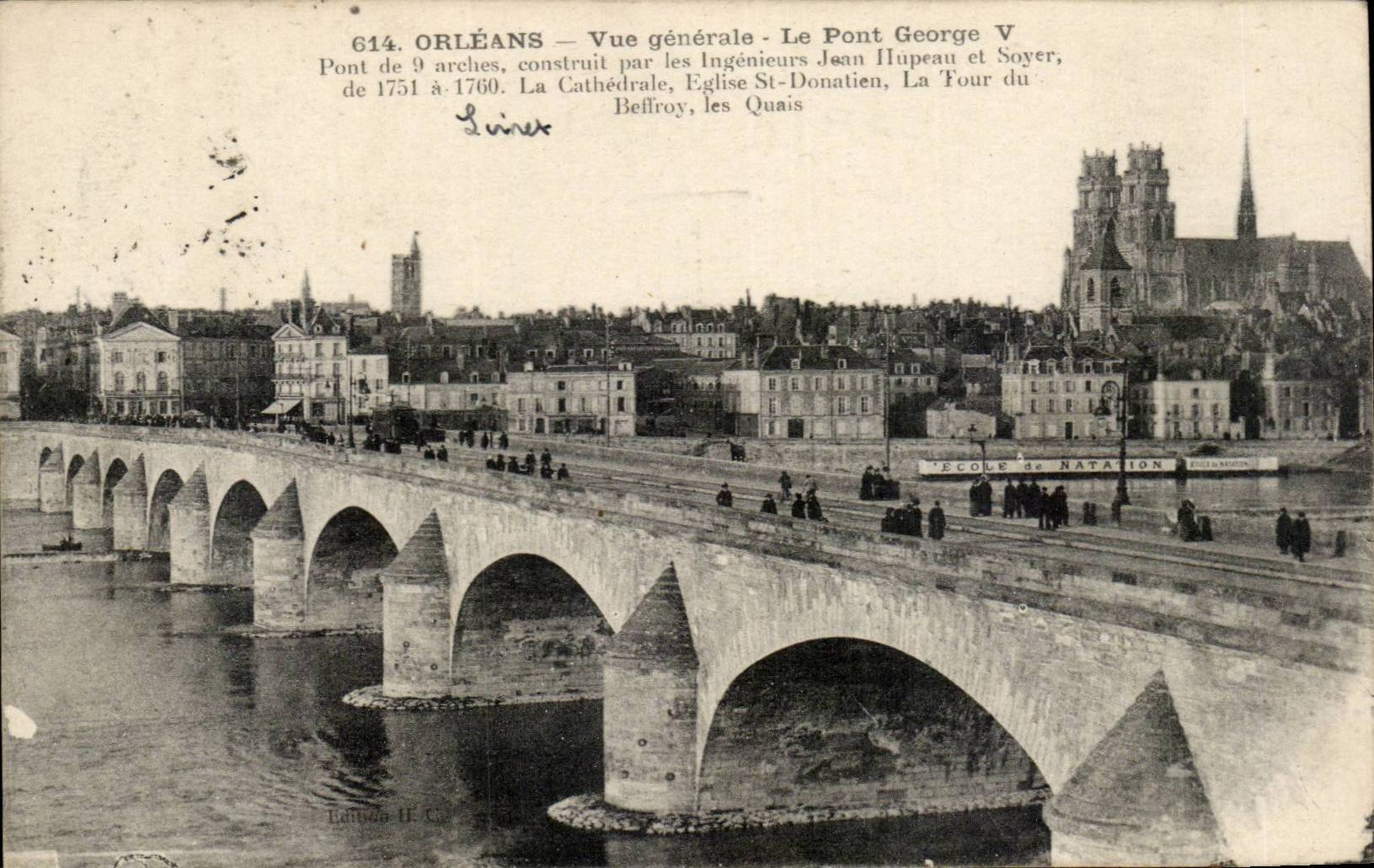 CPA Orleans Vue generale Le pont Georges V