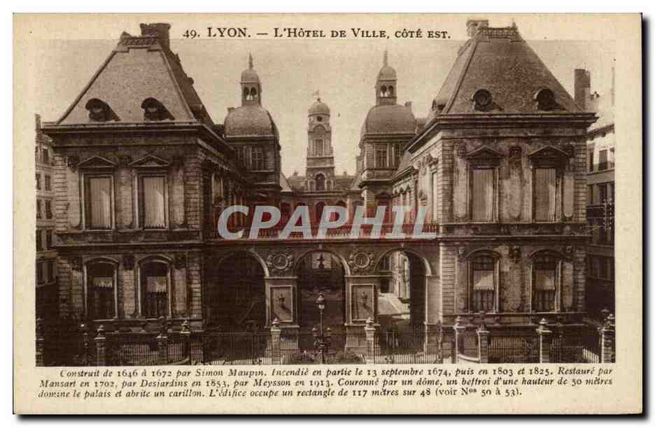Lyon CPA Hotel de ville Cote Est