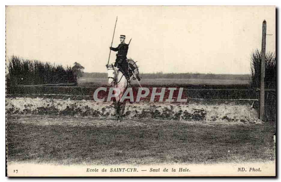 École de SAINT-CYR — Saut de la Haie. — ND. Phot.